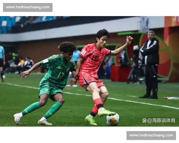 韩国对阵巴拿马比赛全解析 球员表现战术变化及关键瞬间回顾